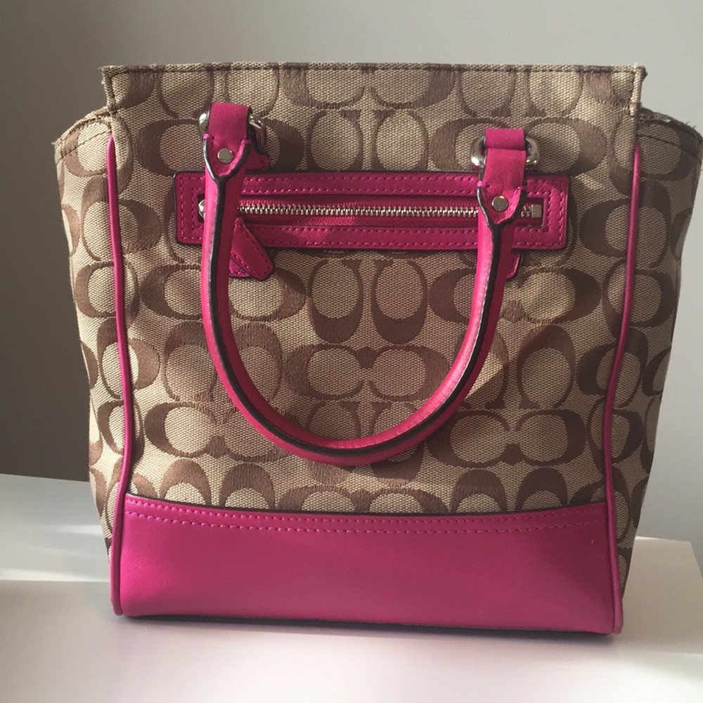 Authentic Coach Purse - Picture 2 of 6